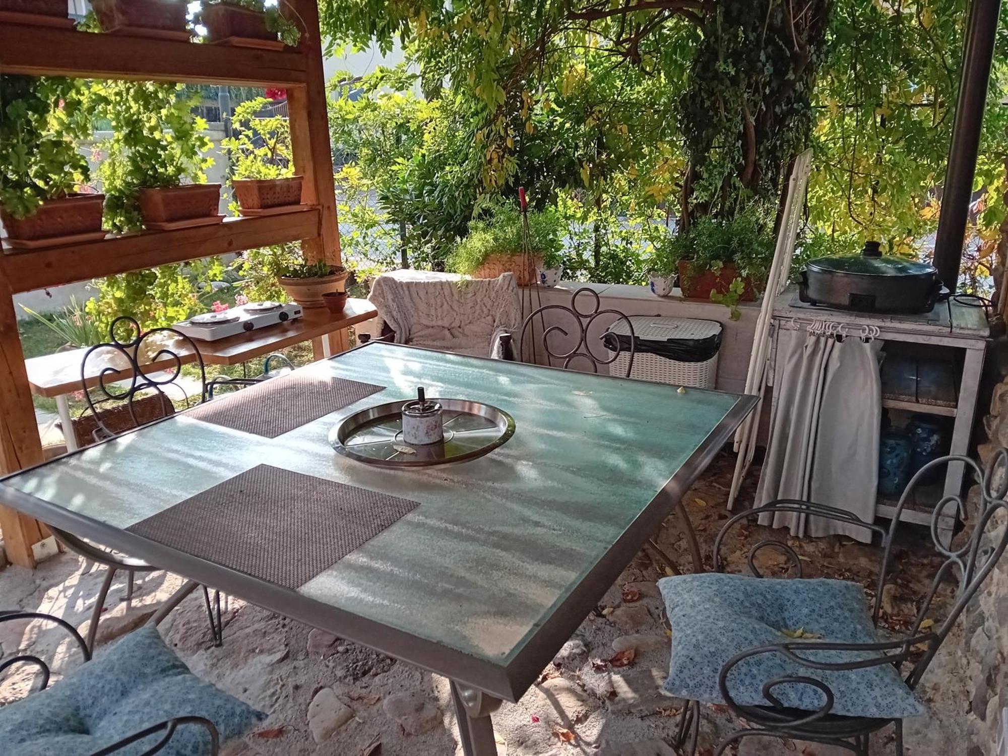 Rose Room 40M2 With Terrace 25M2 In Greeny Area For 4 Person Λιουμπλιάνα Εξωτερικό φωτογραφία
